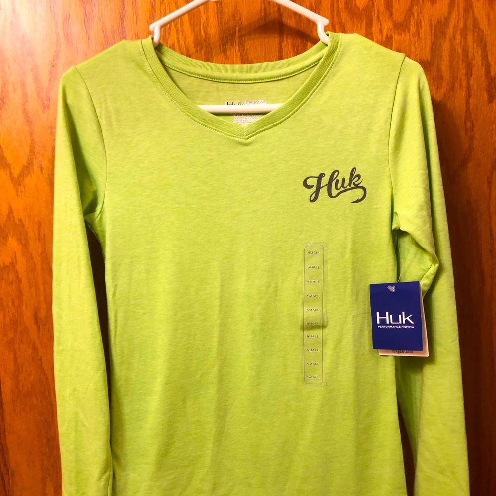 Huk green long sleeve Tshirt NWT
